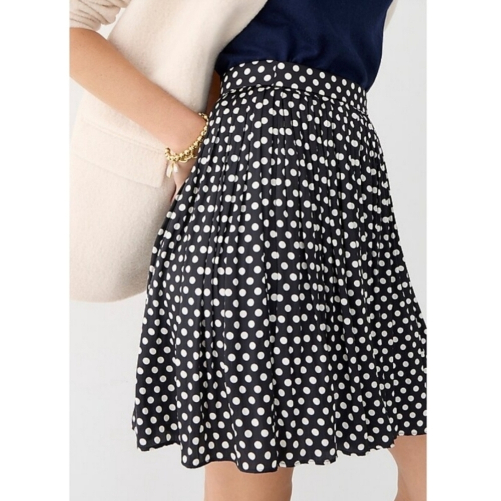 J.Crew Black White Polka Dot Featherweight Satin Pleated Mini Skirt, Size 4